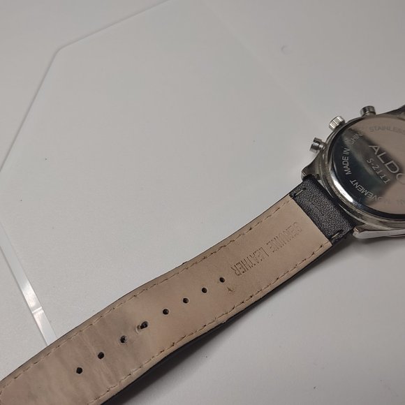 Silver Tone And Blue Watch With Leather Band - Picture 13 of 14